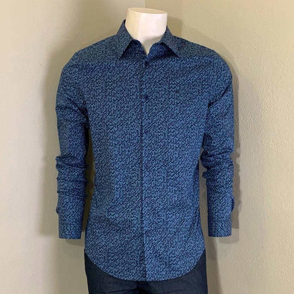 Calvin Klein Men’s Stargazer Button Up Dress Shirt